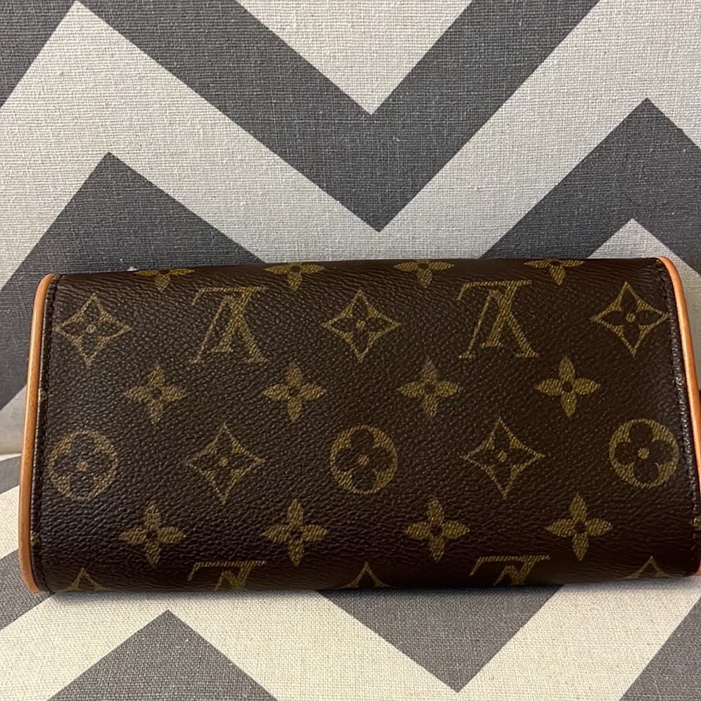 Auth Louis Vuitton Monogram Pochette Twin PM - Picture 5 of 11